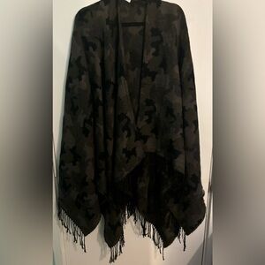 Don’t Ask Why Womens Camo Wrap Fringe Made in Italy  Acrylic OSFM Earth tones